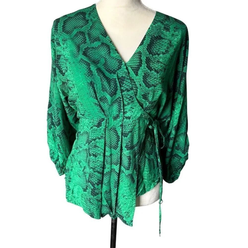 Allen Schwartz Women's Green Python Animal Print Surplice Blouse Size S
